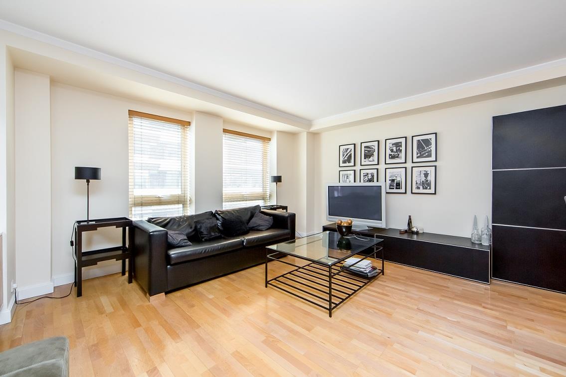 Flat High Holborn in Greater London