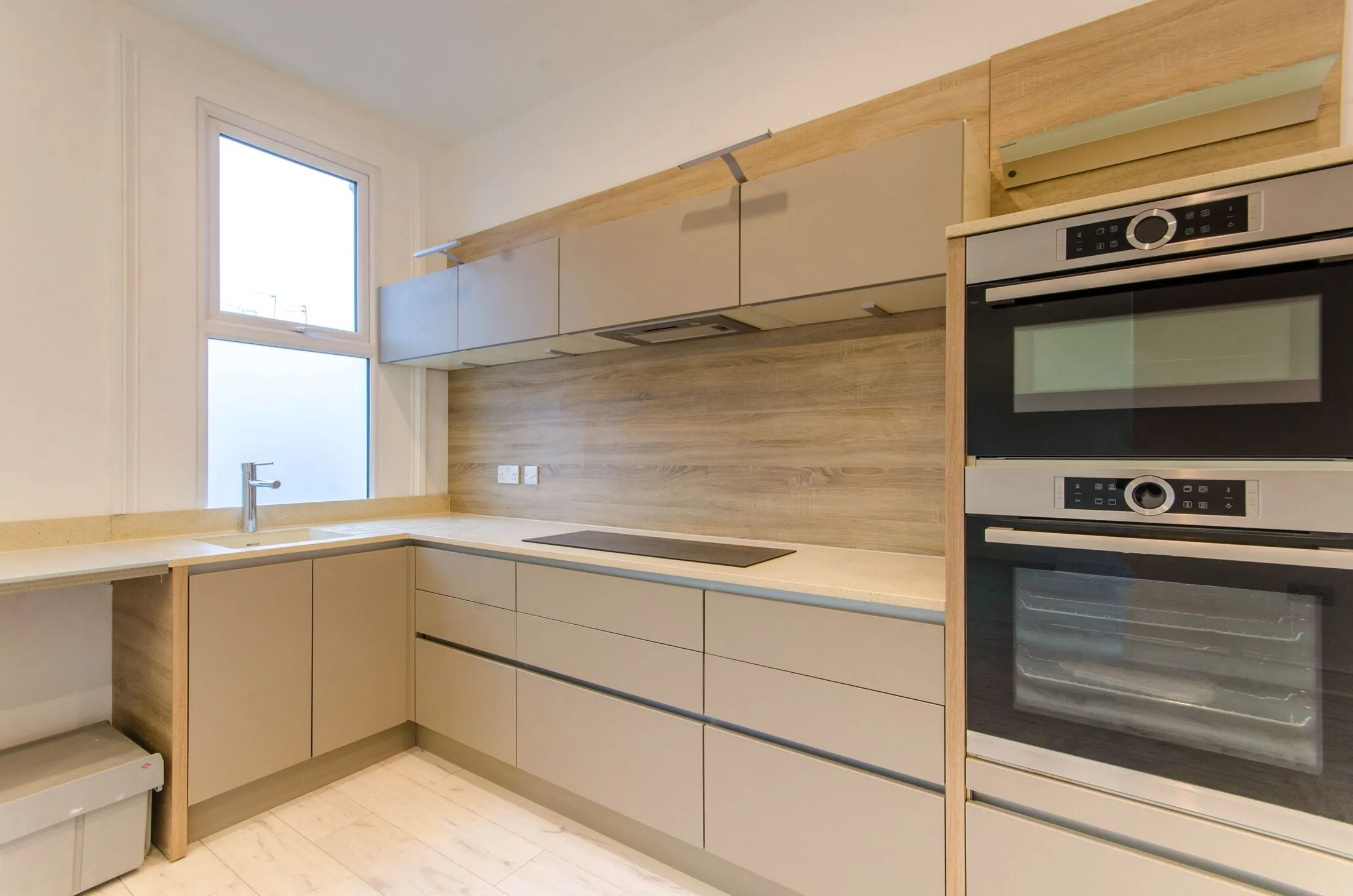Flat Ranelagh Road in Greater London