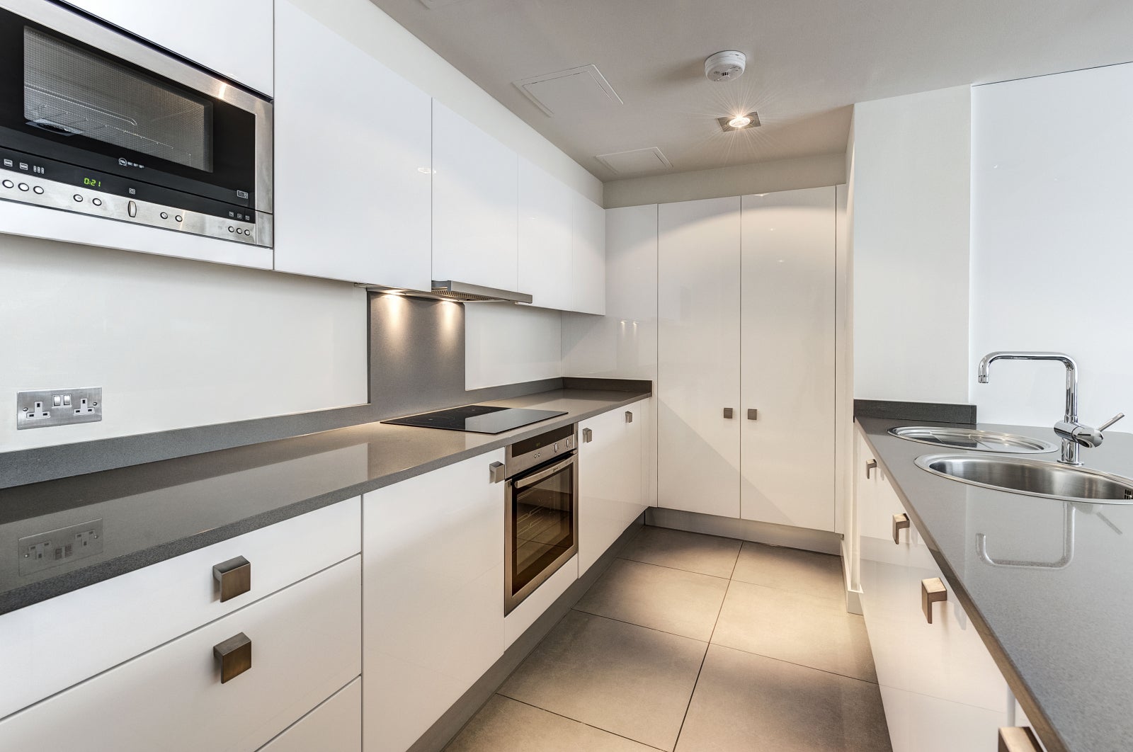 Flat Fulham Road in Greater London