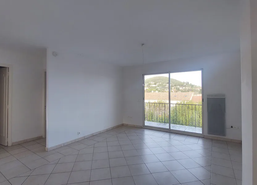 Flat Avenue d'Arsonval in Manosque