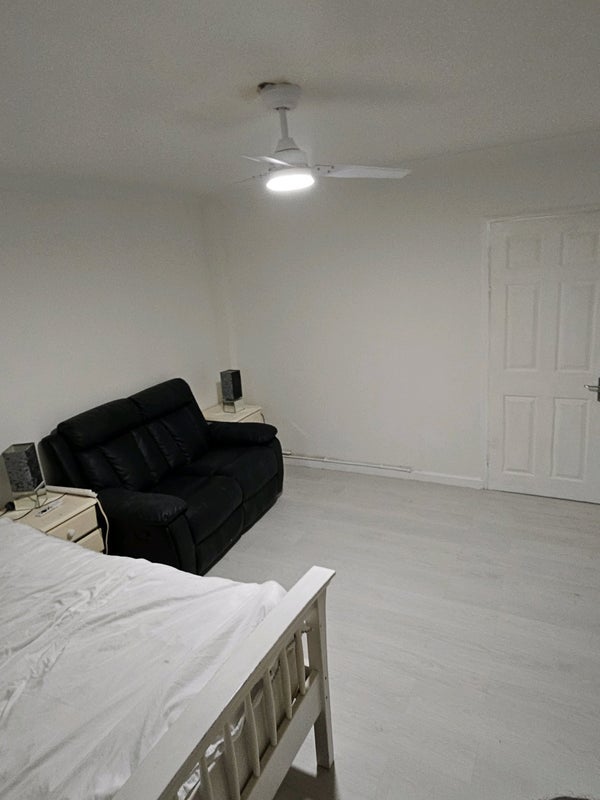 Room Trent Road in Chelmsford