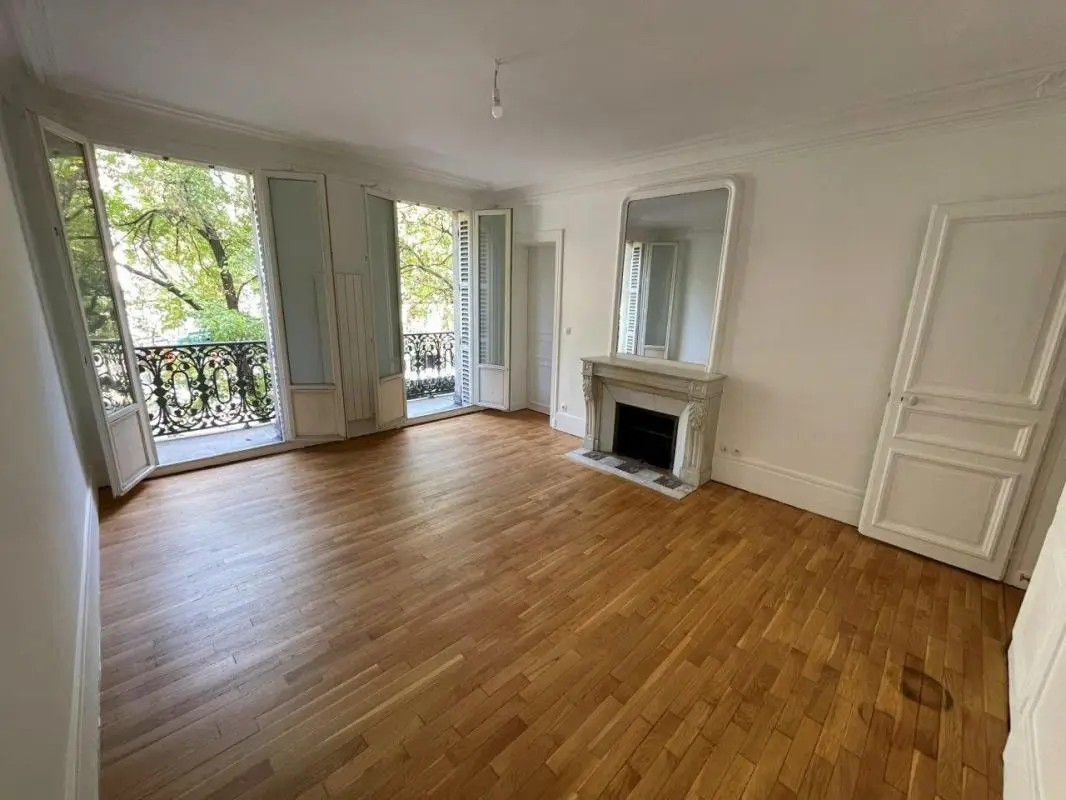 Appartement Boulevard de Magenta à Paris