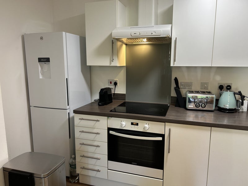 Room Sweetman Place in Bristol