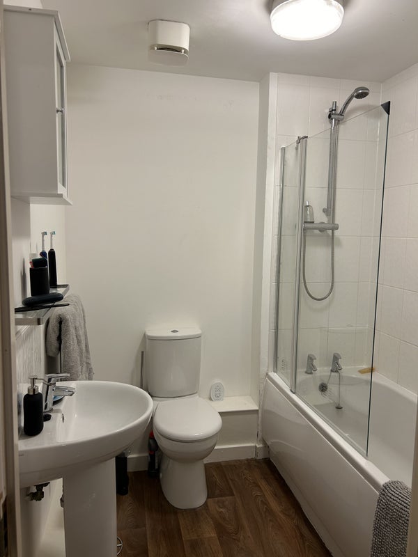 Room Sweetman Place in Bristol