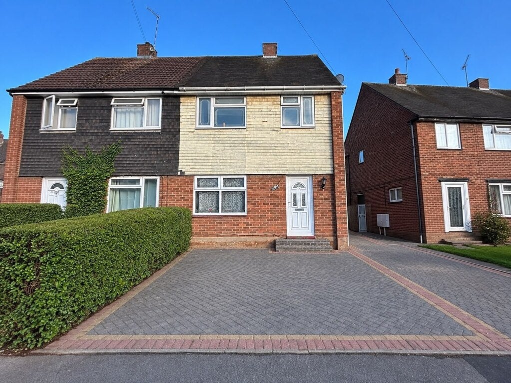 House Middlemarch Road in Coventry