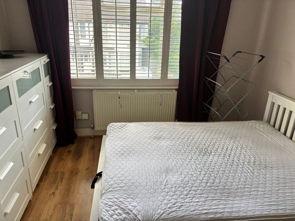 Flat Westward Road in London
