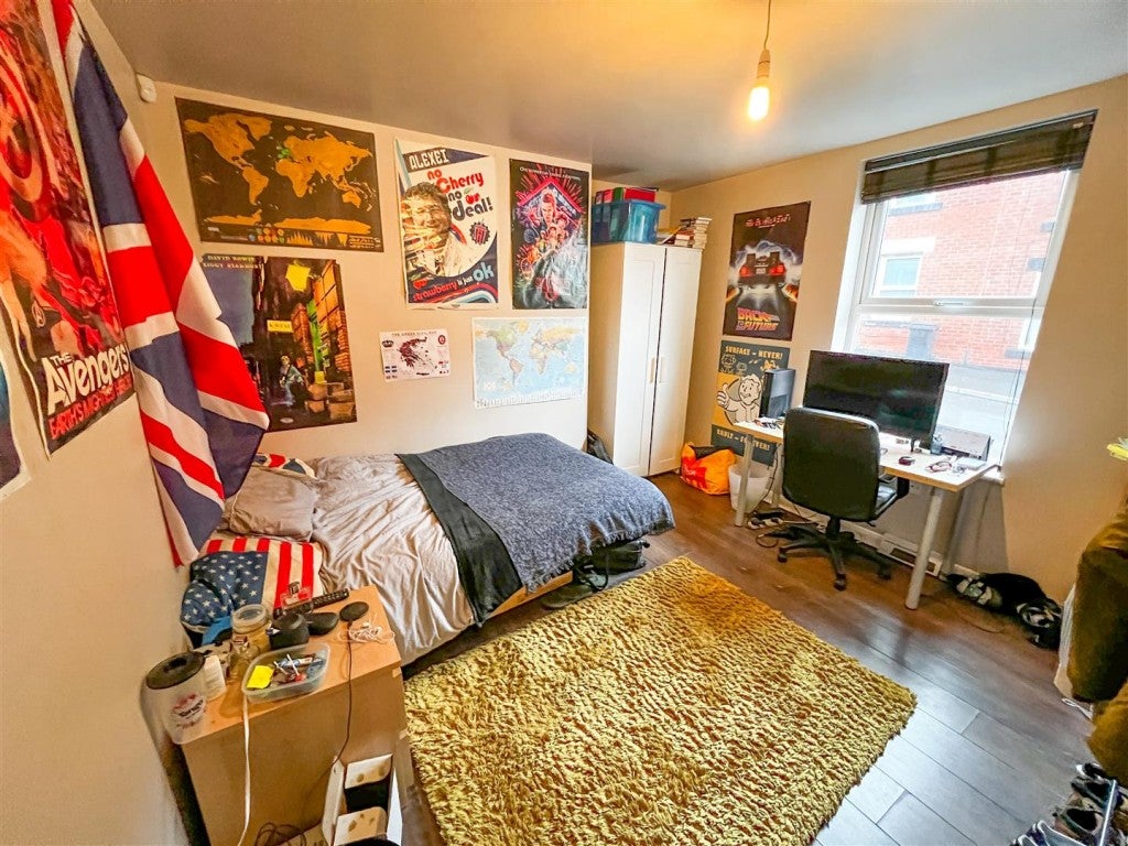 Room Club Street in Sheffield