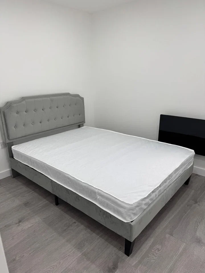 Flat Craven Close in Greater London