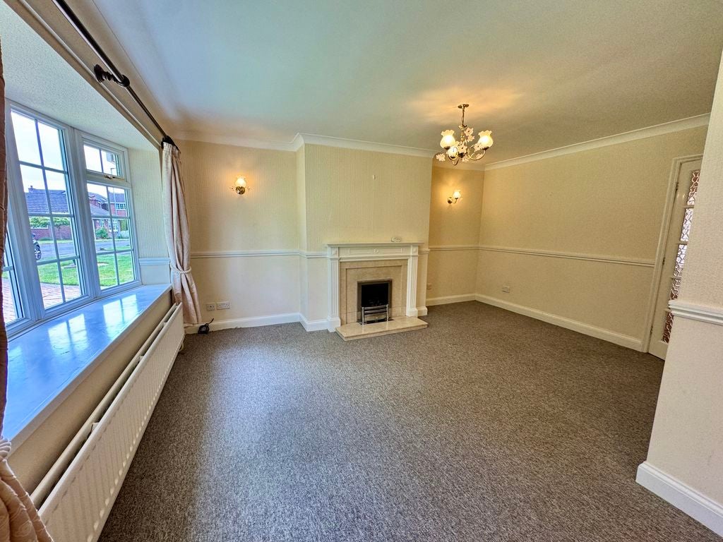 House Fenton Close in Congleton