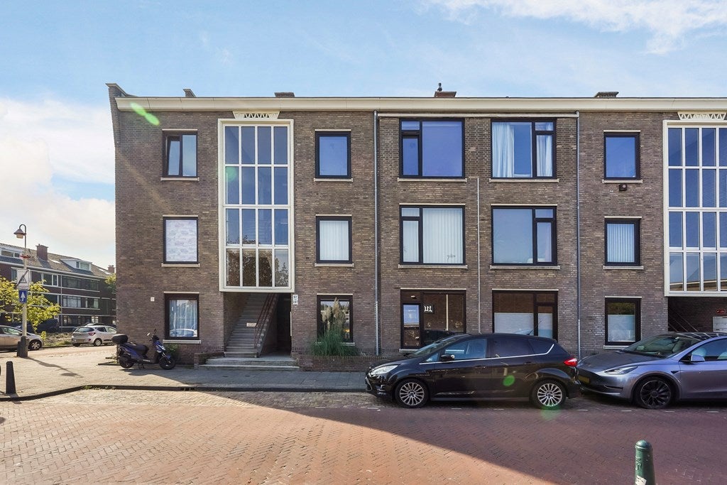 Appartement Baambruggestraat 101 in Den Haag