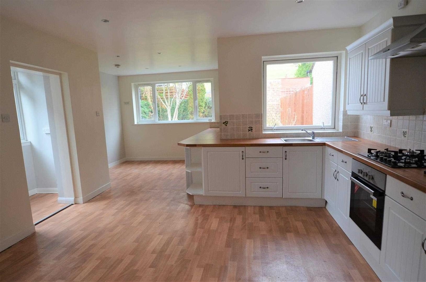 House Walker Terrace in Tillicoultry