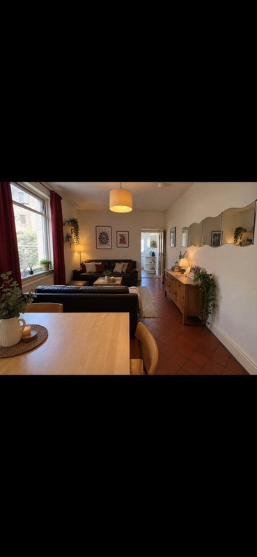 Room Heathfield Road in Cardiff