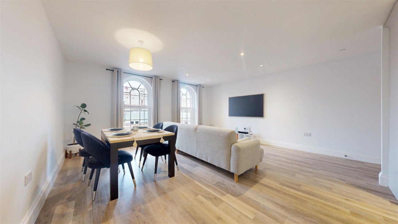 Flat Hamslade Street in Dorchester