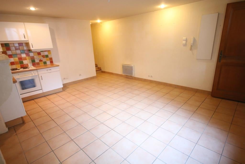 Flat Rue de Tarare in Gleizé