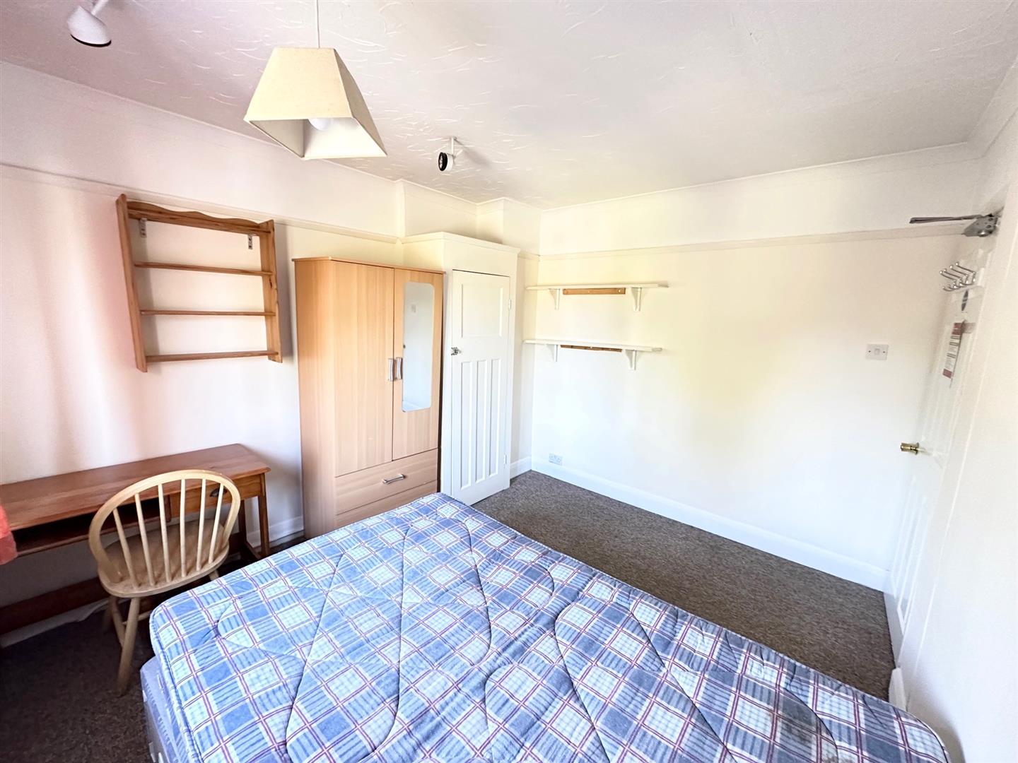House Newcroft Close in Greater London
