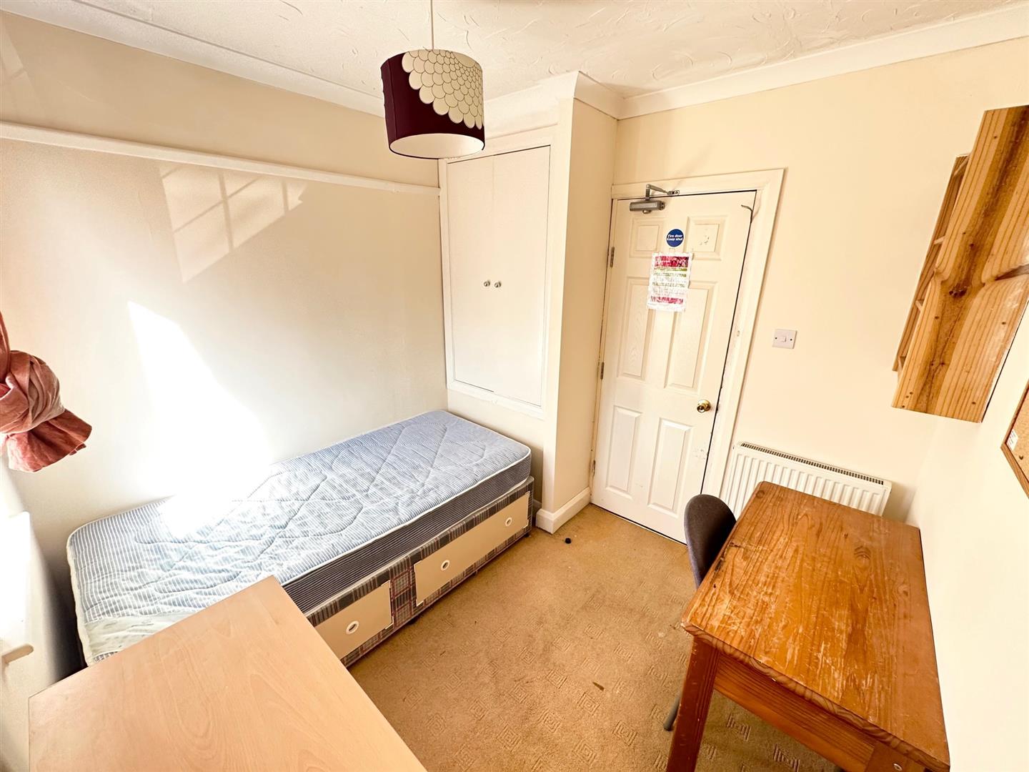 House Newcroft Close in Greater London