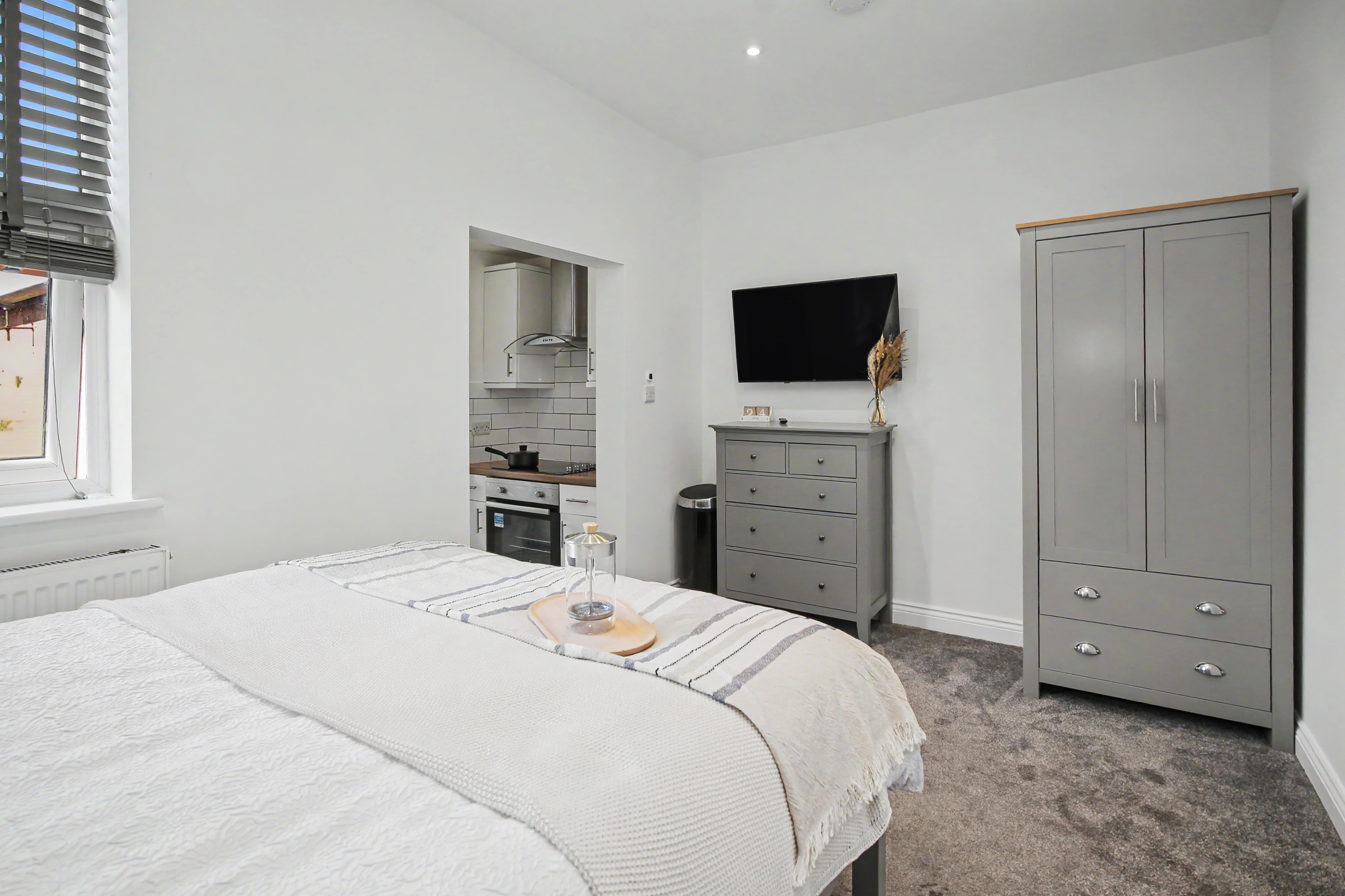 Room Buccleuch Street in Kettering