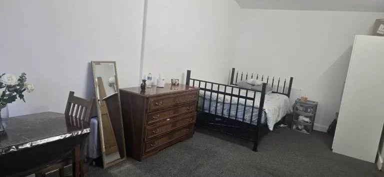 Flat Shakespeare Road in Cwmbran Central