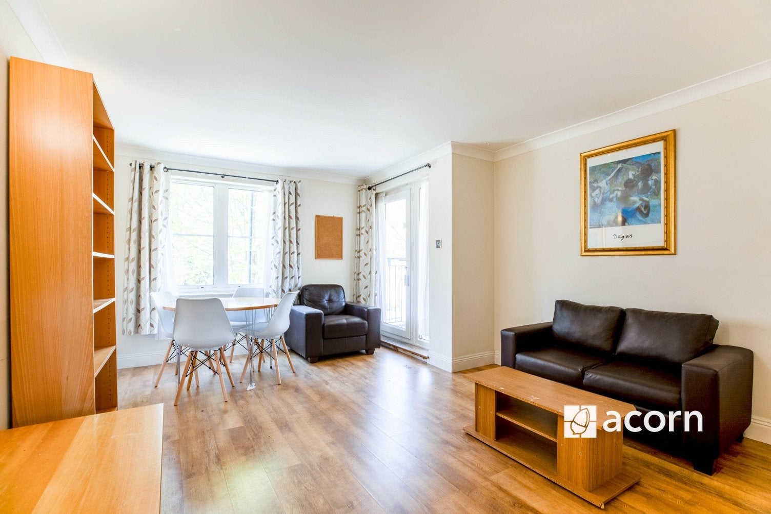 Flat Dunsterville Way in Greater London