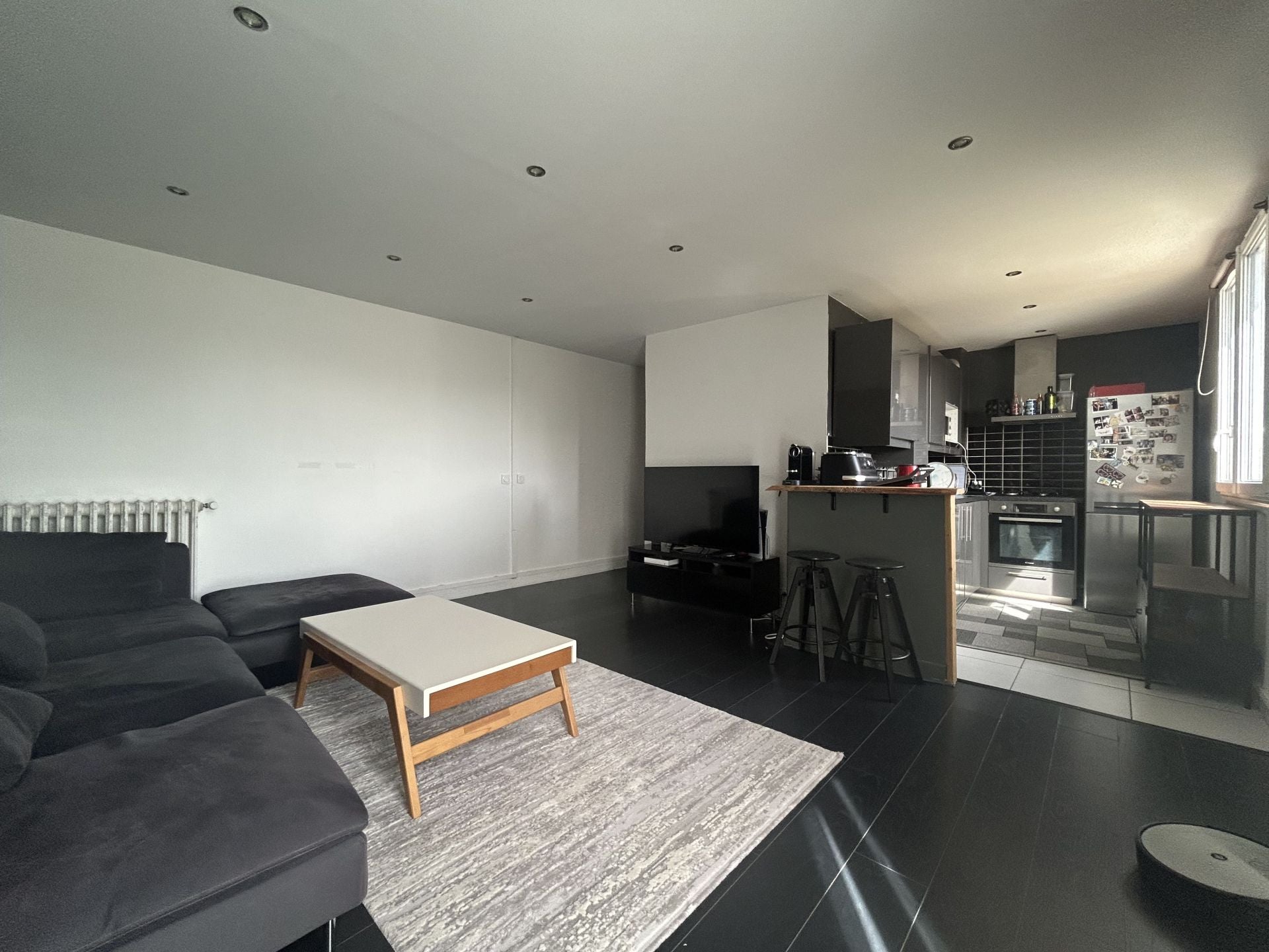 Flat Rue de la Gare in Brunoy