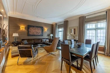 Flat Lower Sloane Street in Greater London