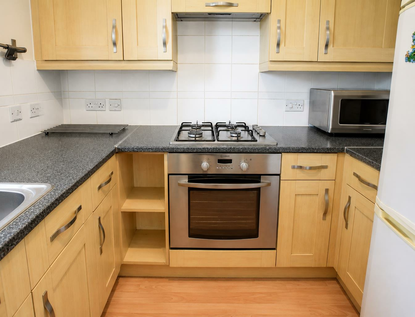 Flat Admiralty Close in Greater London