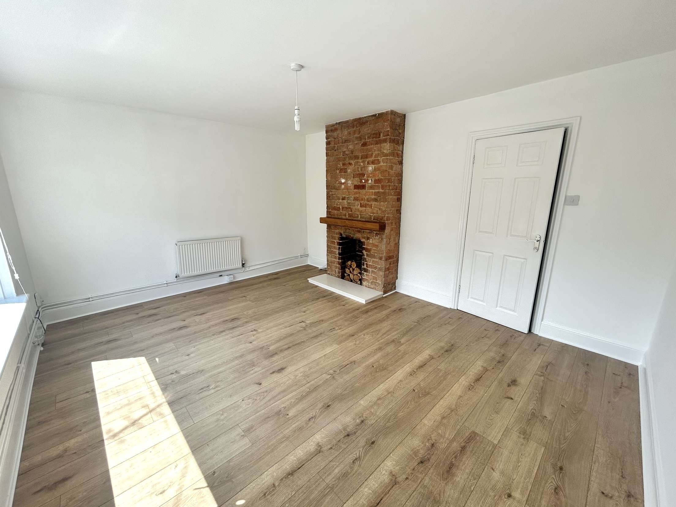 Flat Albert Road in Poole