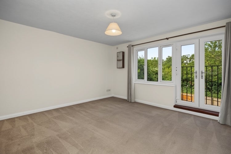 Flat Broome Way in Cherwell District