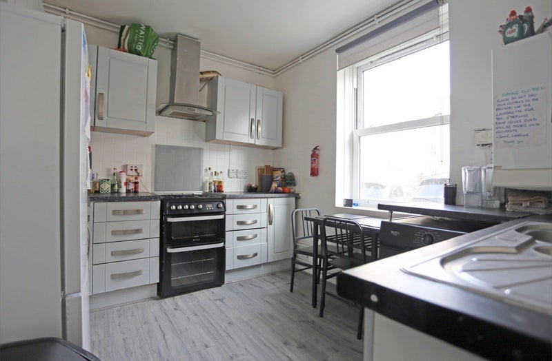 Room Turin Street in Greater London