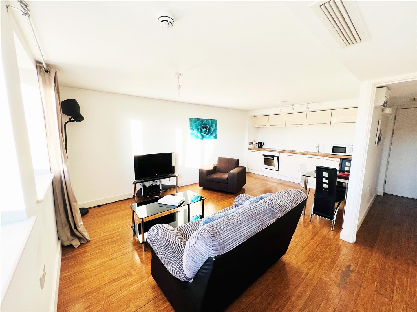 Flat Beeston Road in Leeds