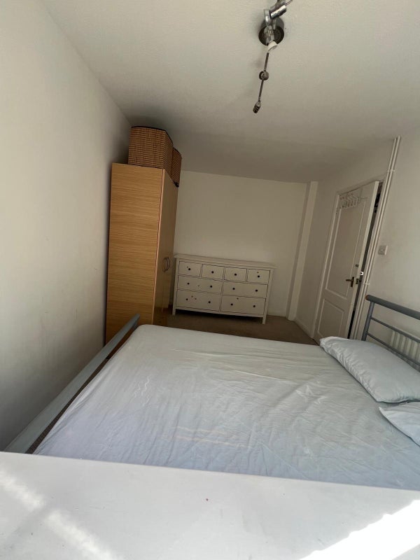 Room Ullswater Close in Greater London