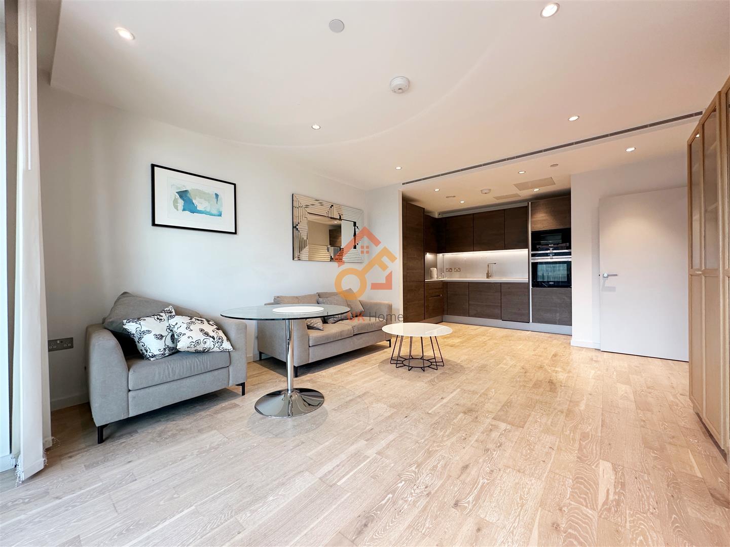 Flat Camley Street in London