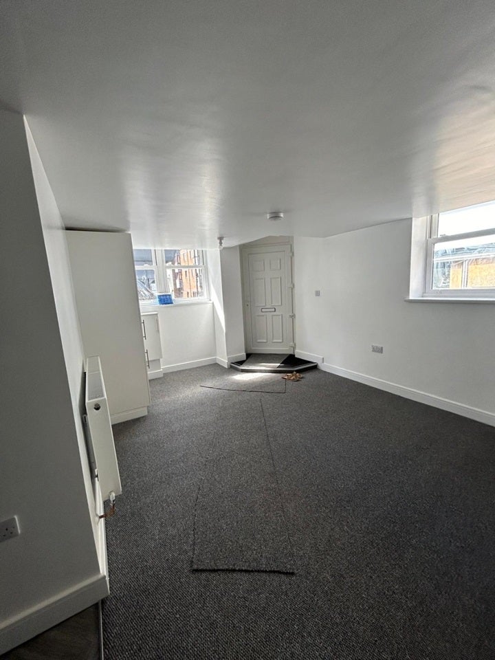 Flat Granby Place in Plymouth
