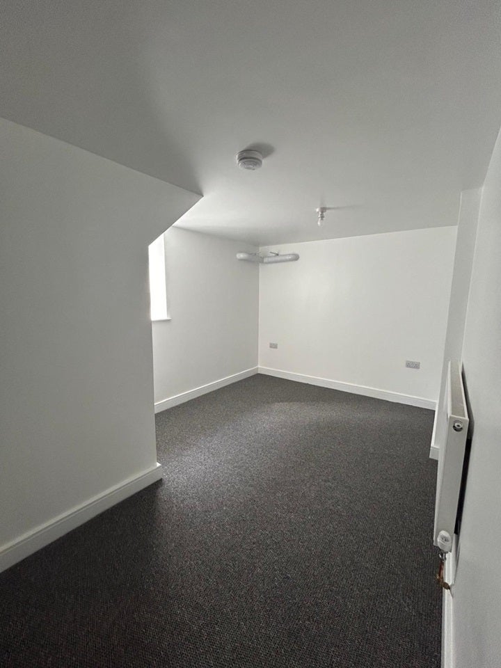 Flat Granby Place in Plymouth