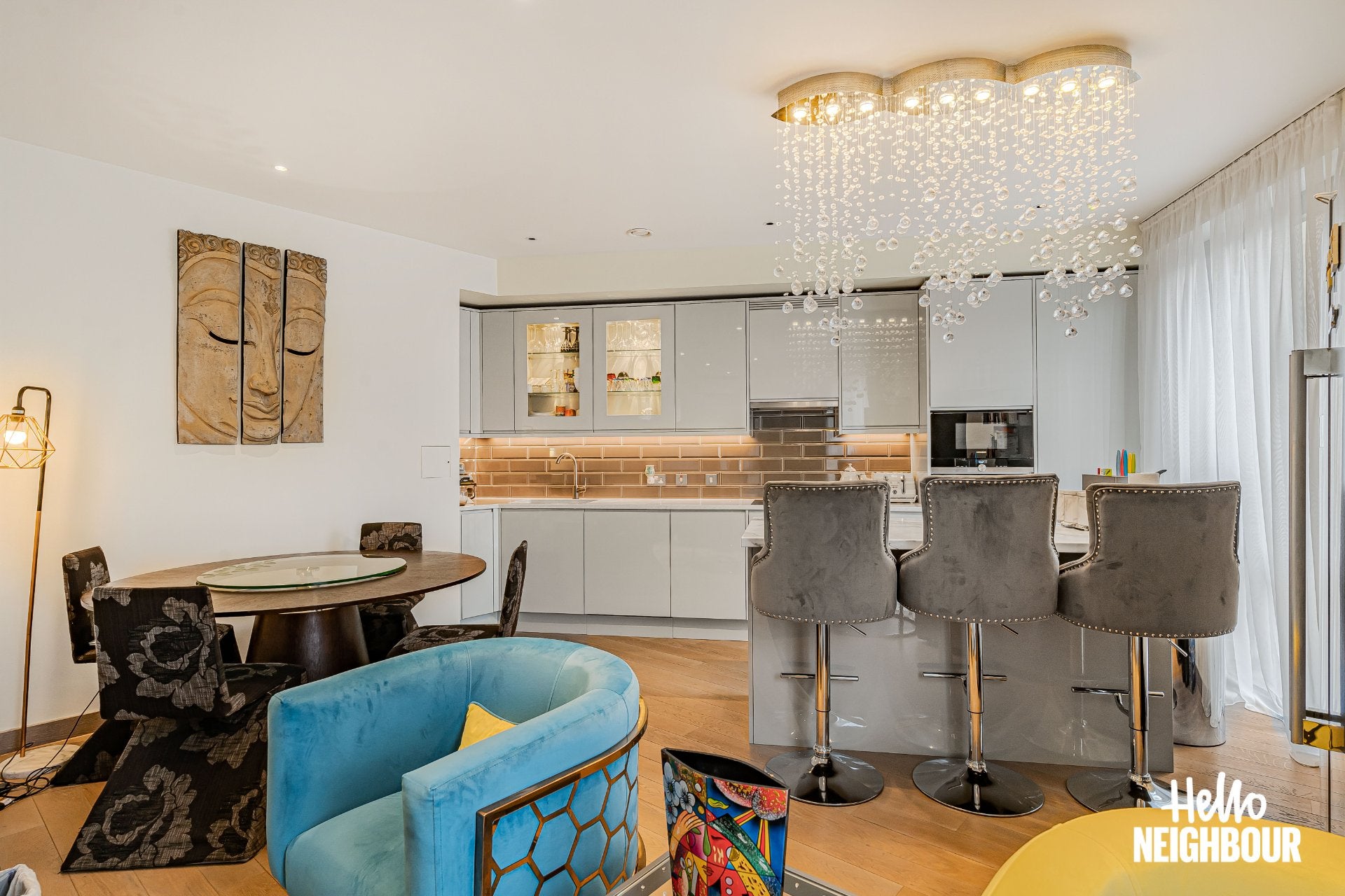 Flat Drapers Yard in Greater London