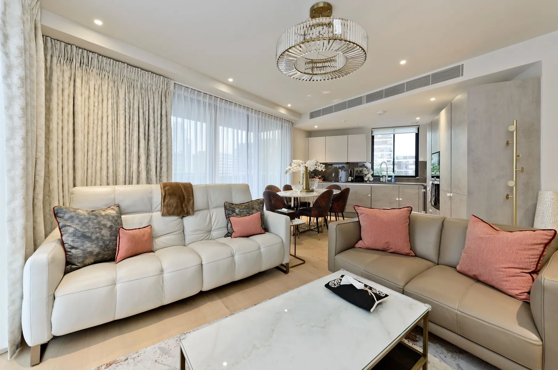 Flat Sutherland Street in City of Westminster