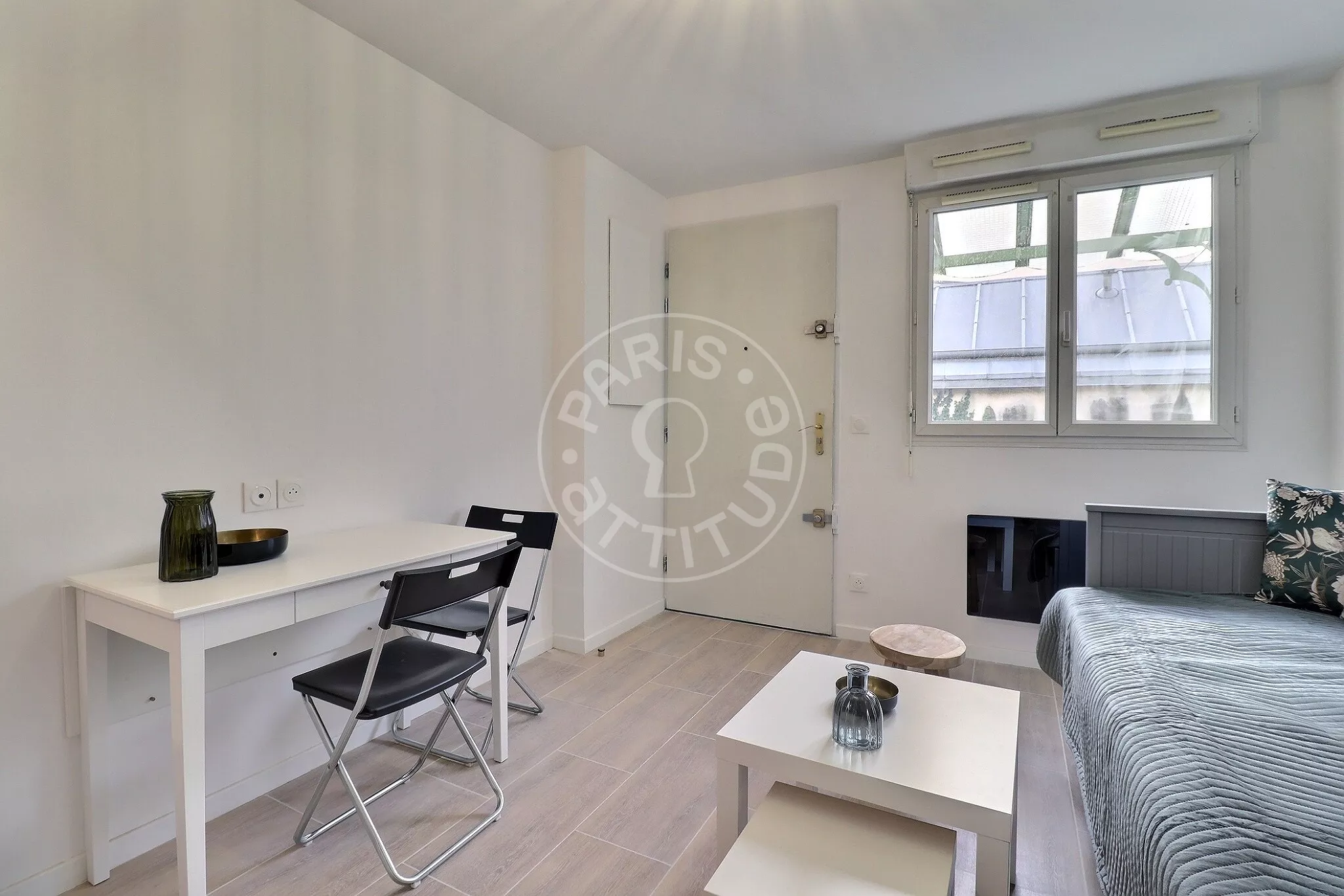 Appartement Rue du Buisson Saint-Louis à Paris
