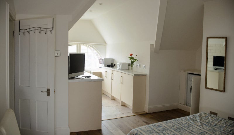 Flat Lydhurst Avenue in Greater London