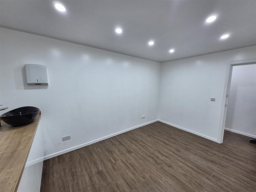Flat Wortley Road in Rotherham