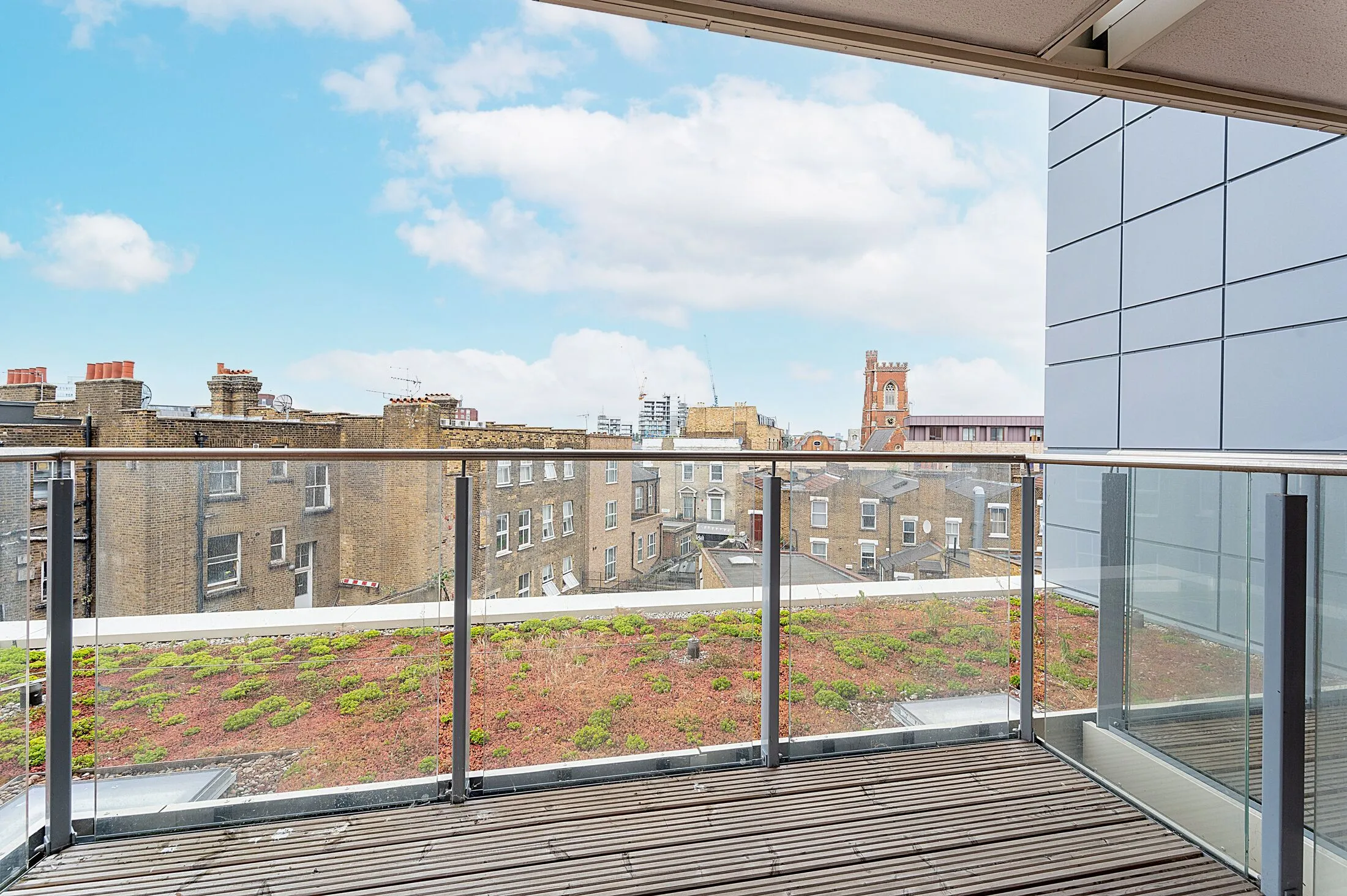 Flat Hooper's Mews in Greater London