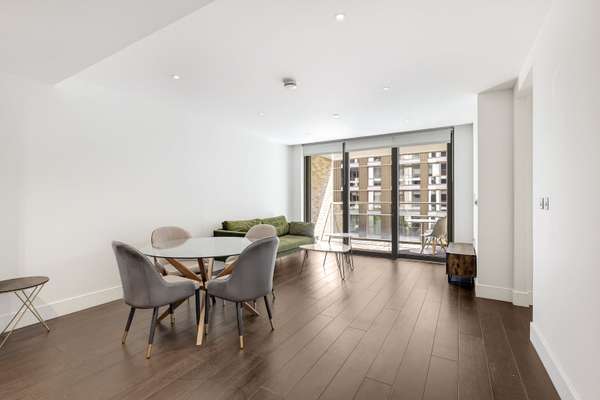 Flat Palmer Road in Greater London
