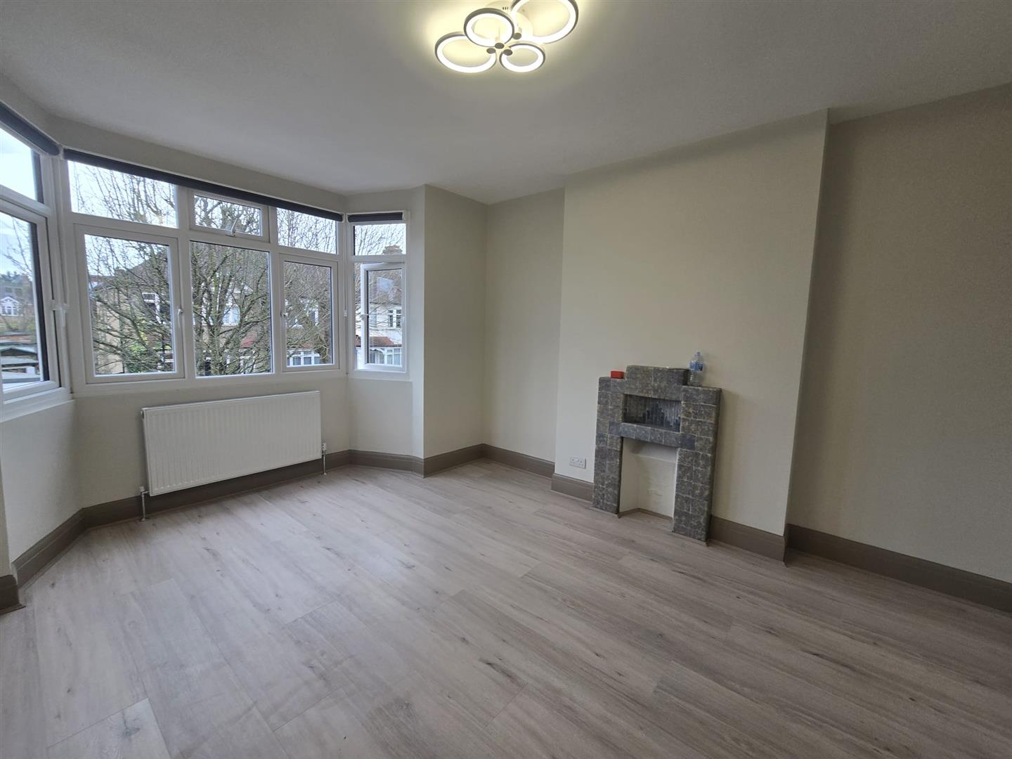 House The Woodlands in Greater London