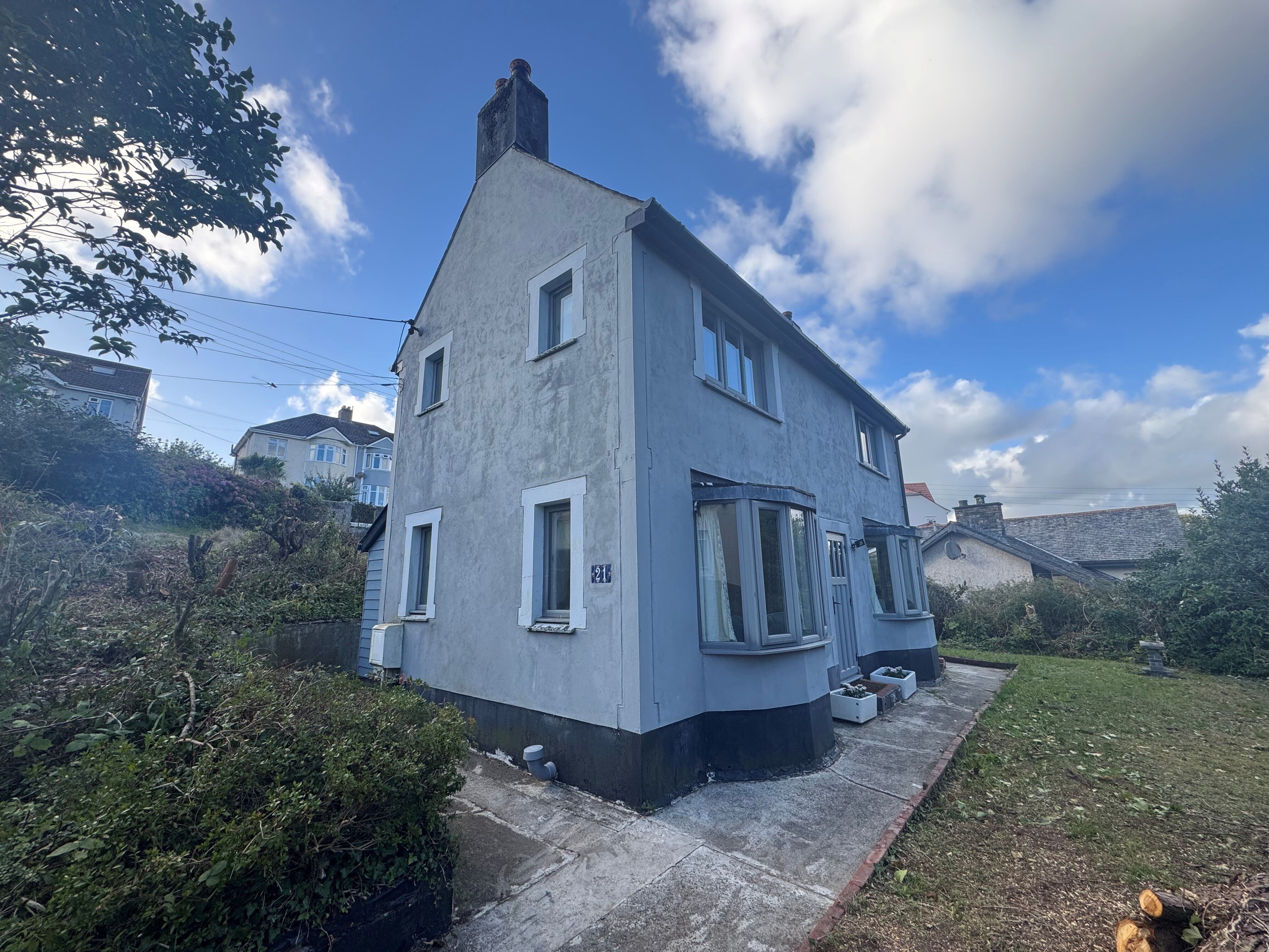 House Dobbs Lane in Truro