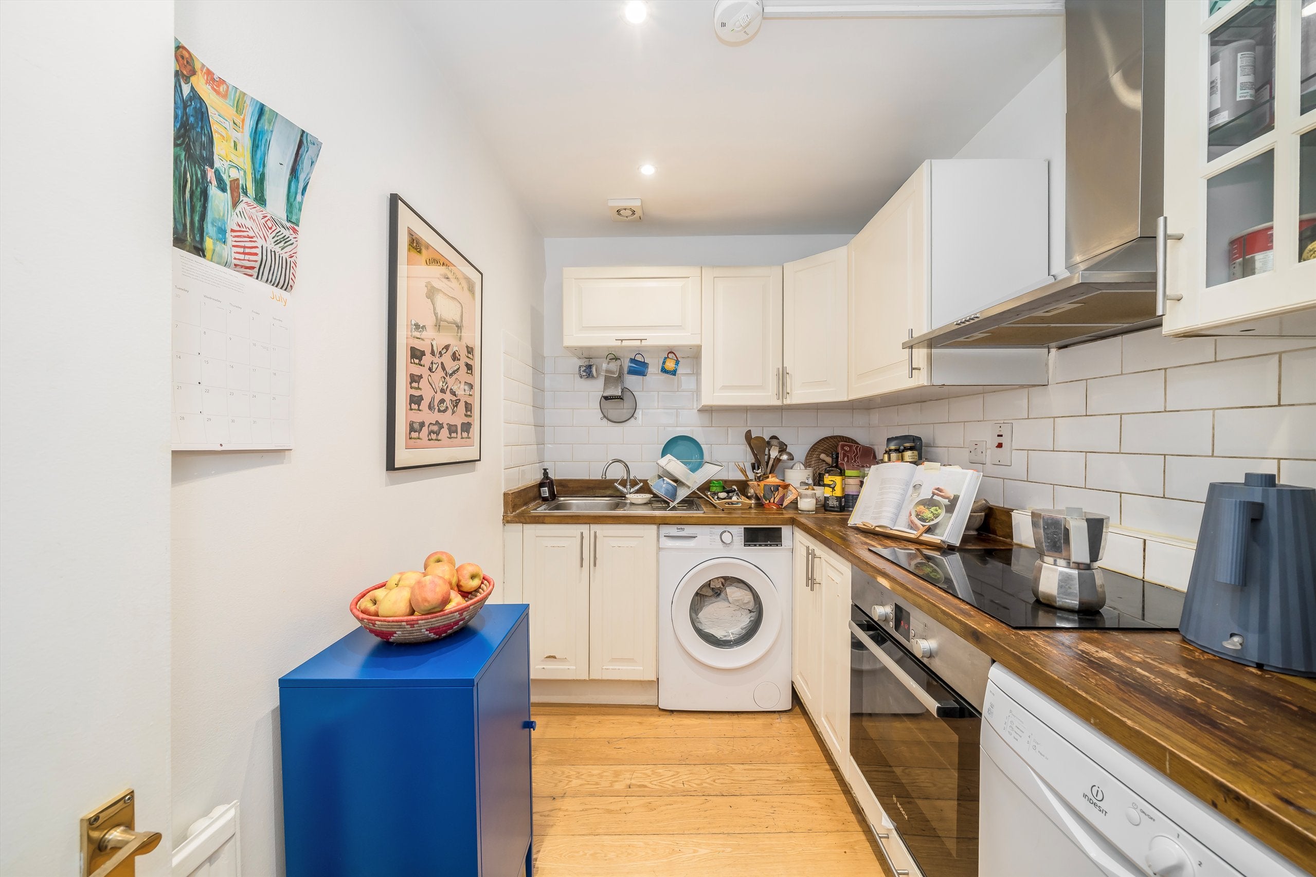 Flat Elsham Road in Greater London