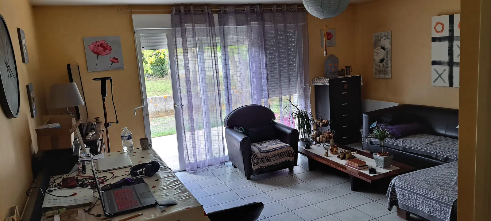 Room Rue du Berry in Saint-Florentin