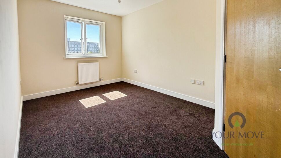 Flat Pettacre Close in Greater London