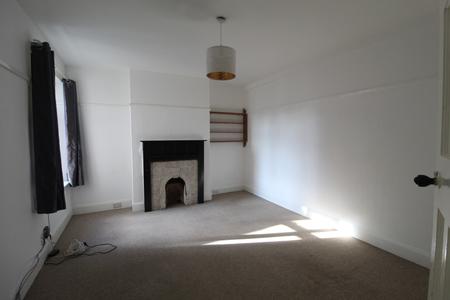 Flat Tuckton Road in Bournemouth