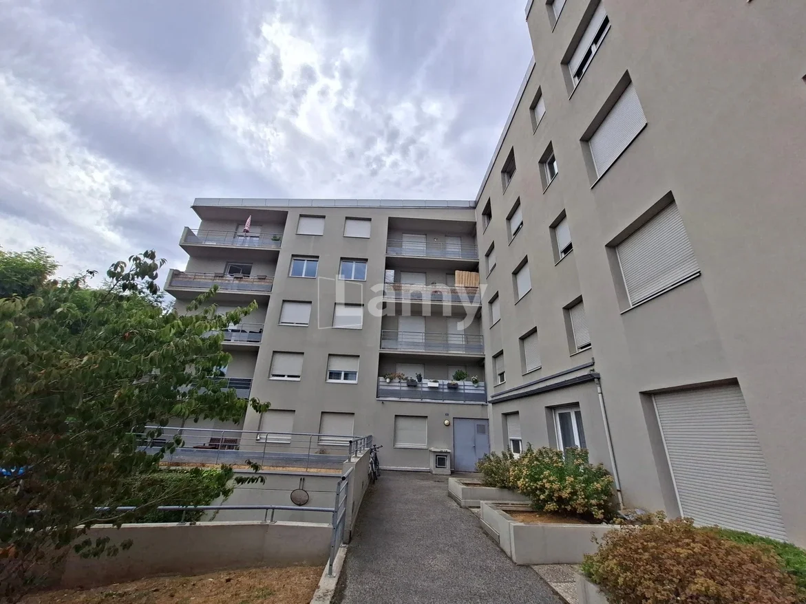 Appartement Avenue Louise Michel à Besançon