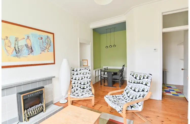 Flat Springvalley Terrace in City of Edinburgh