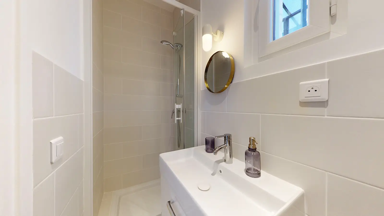 Room Rue Claude Pernès in Rosny-sous-Bois